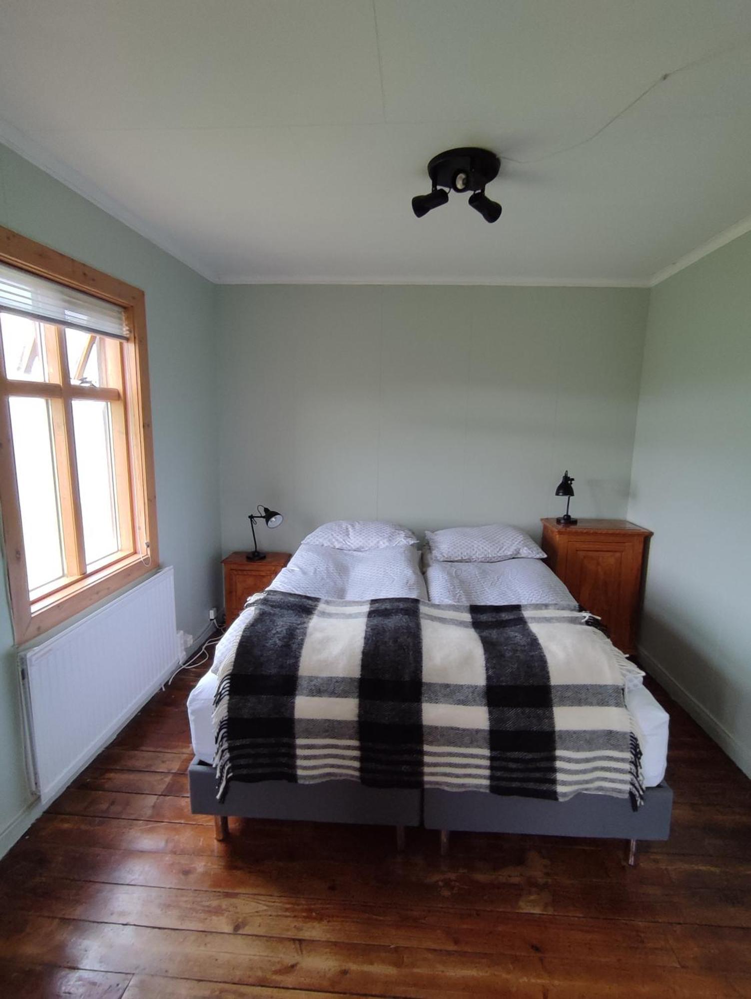 Happy-Cove Guesthouse - By The Sea Bakkafjorthur Habitación foto